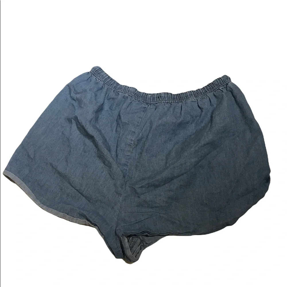 Short - Picture 2 of 2